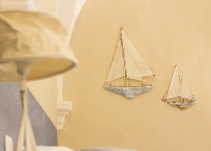 Il Giardino Della Regina Alojamento de Acomodação e Pequeno-almoço Gallipoli