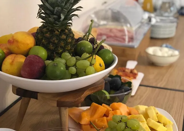 Alojamento de Acomodação e Pequeno-almoço Il Giardino Della Regina 3*