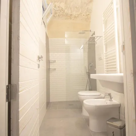 Il Giardino Della Regina Nocleg ze śniadaniem 3*