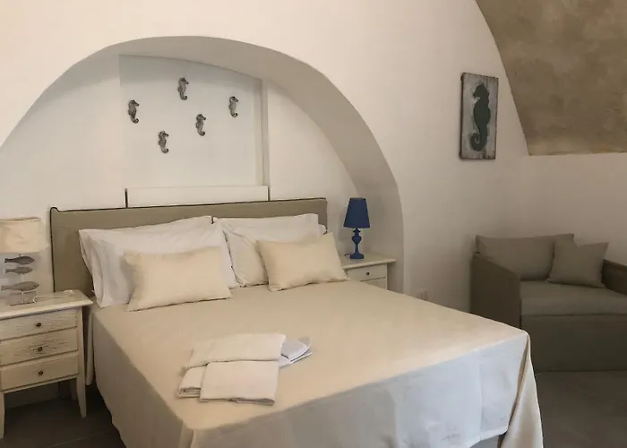 Il Giardino Della Regina فندق مبيت وإفطار غالّيبولي