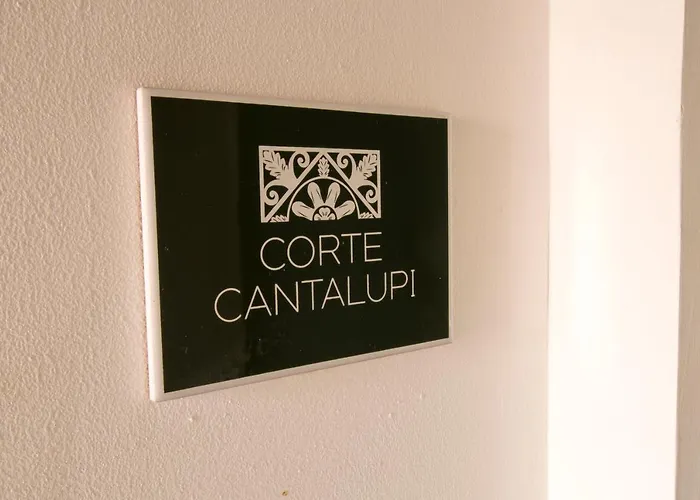 فندق مبيت وإفطار Il Giardino Della Regina 3*